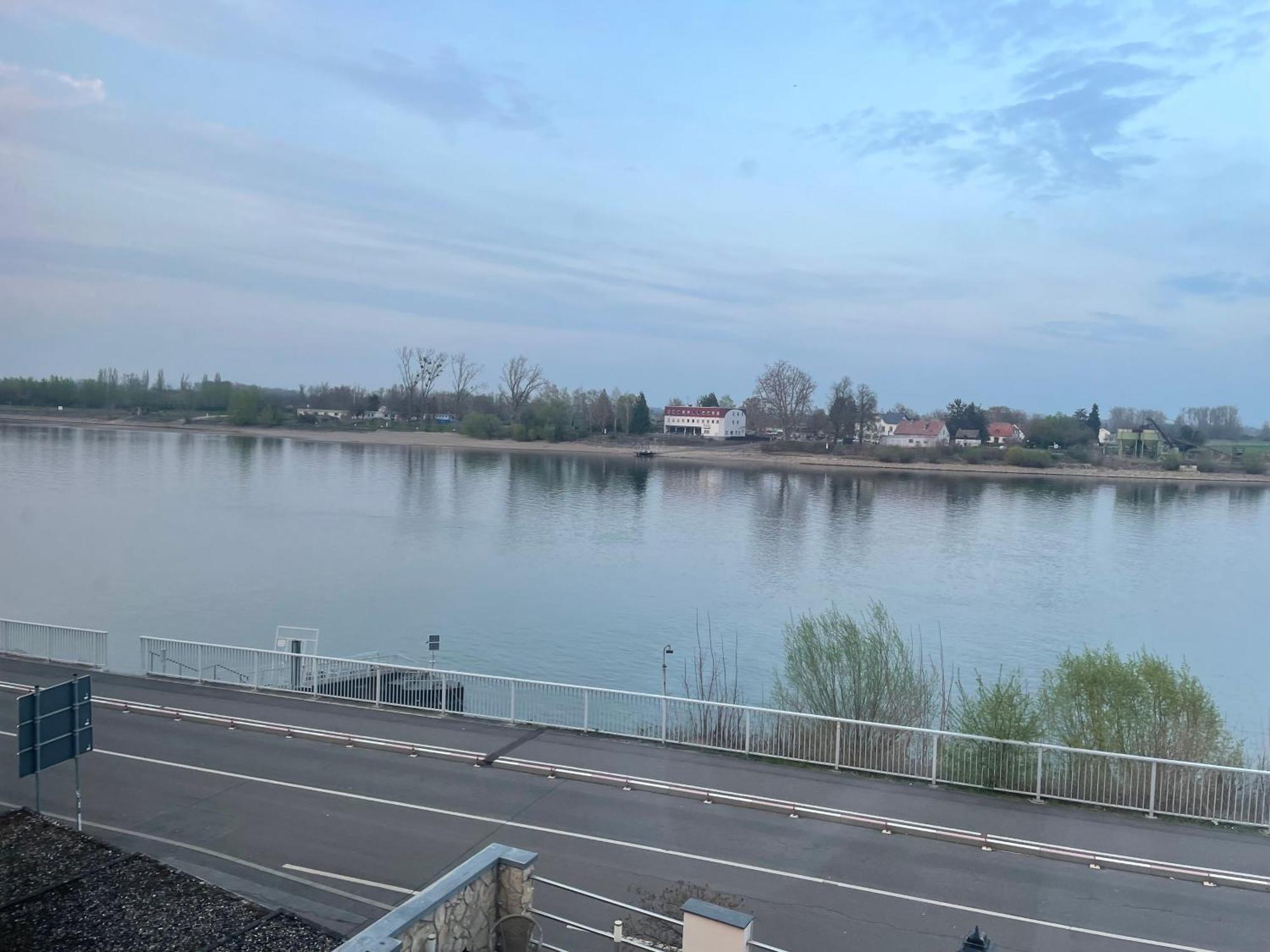 Pension Nierstein Bei Mainz Екстериор снимка